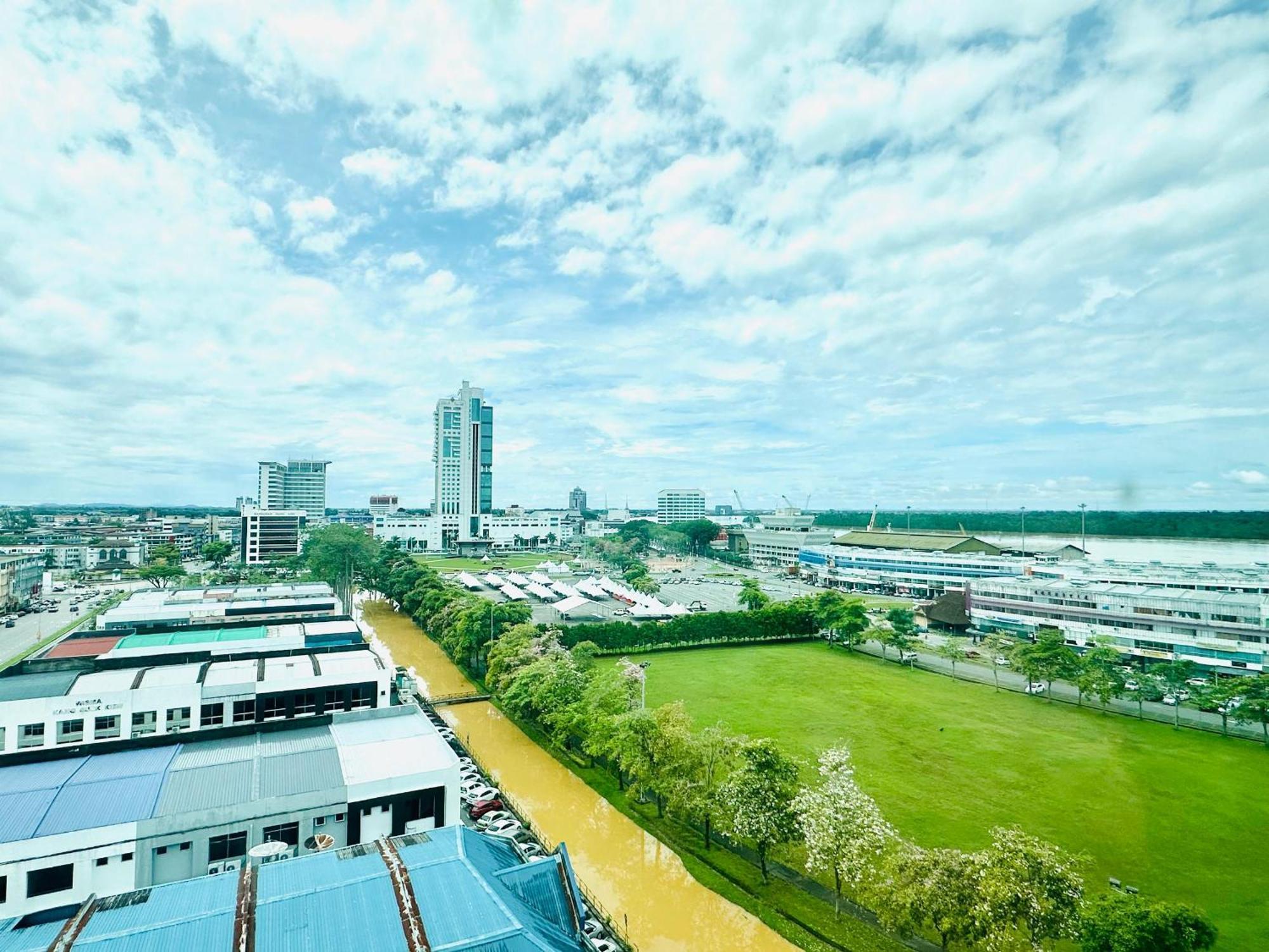 The Paramount Hotel Sibu Luaran gambar